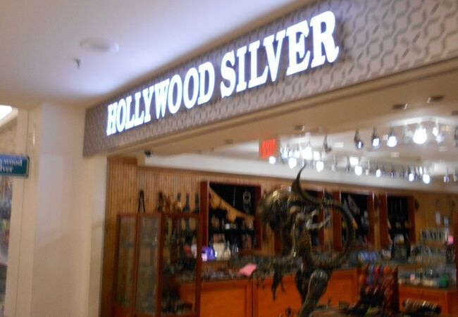 マイクロネシアモールに入っているお店です