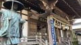 寒川神社の供僧寺として創建された