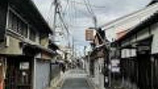 ぶらぶらと散策