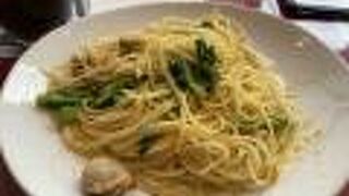 量が多くてボリューム満点！しかも旨いよ、でもお値段高めかな～