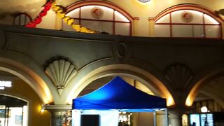 最大級のディズニーストアも