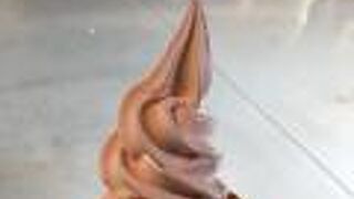 こけももソフトクリーム。濃厚でおいしかったです。