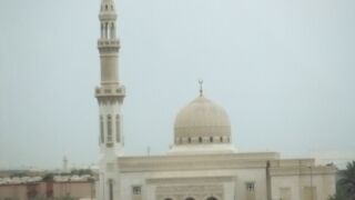ドバイで唯一　イスラム教徒以外にも開放されているモスク