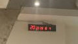 オーダーしても…かなり待ちます