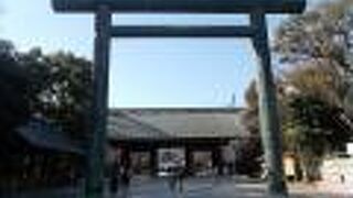 神門手間にあります。