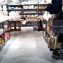 ディーンアンドデルーカの商品