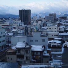 ７階の部屋からの眺め　鶴ヶ城も見えます