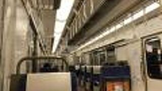 通過駅がある列車があります