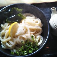 ぶっかけうどん。