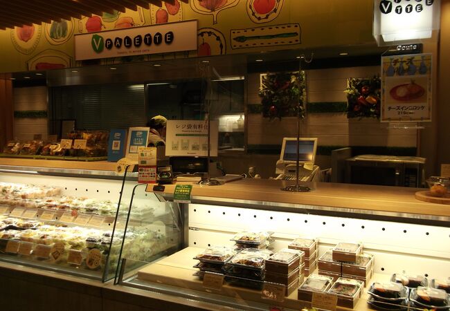 種類も豊富なサラダ