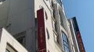 バザール開催中　混んでいました