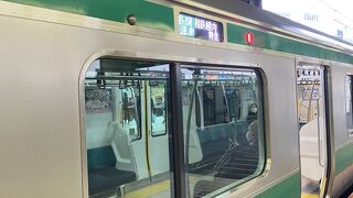 新宿始発で楽々乗車