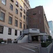 今の建物は昭和初期のものです。