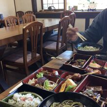 山ろく庵 定光寺公園店