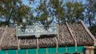 砂糖がまぶされたチュロス