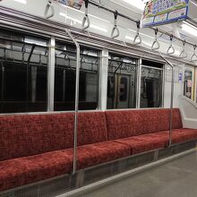 横並びの座席です。