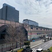 駅ナカ・駅周辺の施設が充実