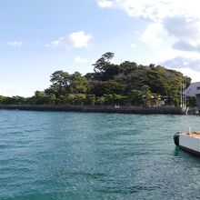 真珠島の前あたりです。