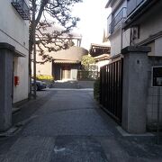山県大貮の墓があります。