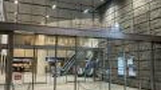 以前に比べて閑散としていました