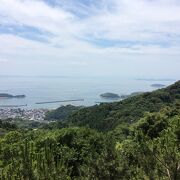 あじさいと三河湾のパノラマ