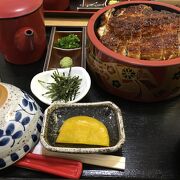 名古屋飯を一箇所で！ひつまぶしに手羽先と味噌カツと海老ふらい