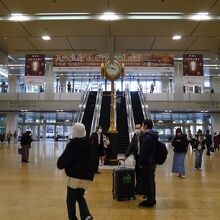 名古屋駅らしい光景。