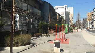 スカイツリーを覗む