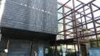 古くから商業や産業で栄え、近代は教育も充実した歴史がわかった。