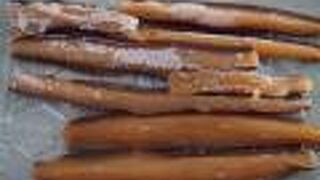 最近開発されたという皮つきの方