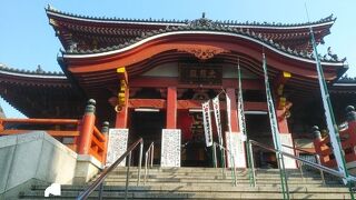 名古屋では有名な観音様