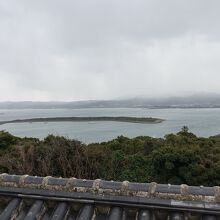 曲崎の砂州が目を引きます