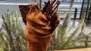 イートインでショコラソフト