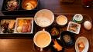 尾道駅と直結、海が見える場所