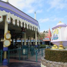 アリスのイメージで