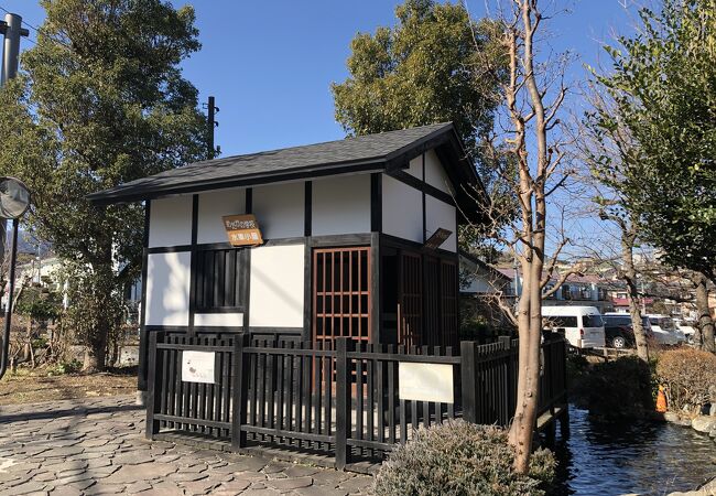 めだかの学校 うた♪】めだかの学校＜めだかのがっこうは～♪＞歌詞付き