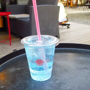 Cafe in Kinomiya Shrine, all seating is outdoors, so not recommended for use in rainy weather