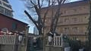 ひっそりと佇む寺院