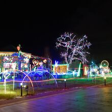 冬にイルミネーションが開催されるラッキーピエロ