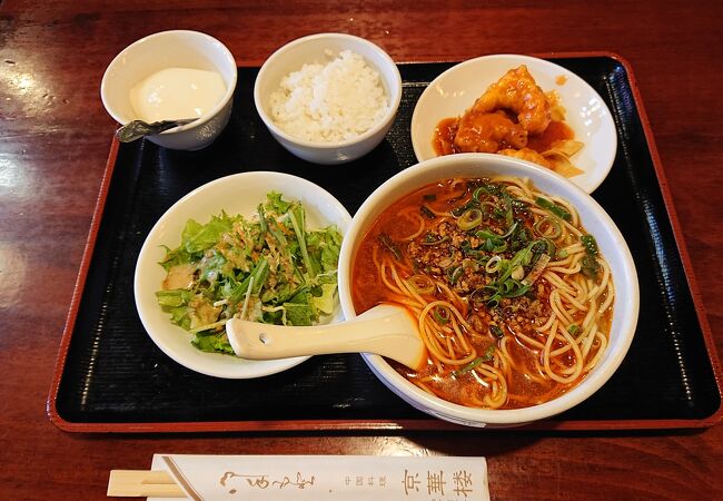 中華街の京華園でランチ