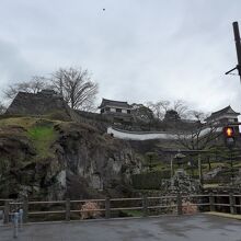 臼杵公園への入り口付近風景