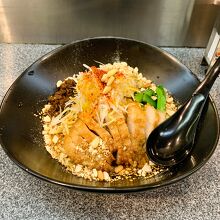 汁なし排骨担々麵