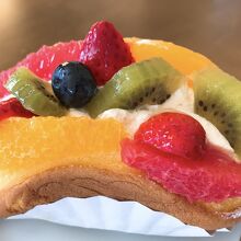 オムパフェ５９４円