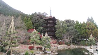 元々は香積寺の五重塔として建造されました。