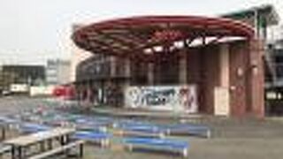 富士見公園の中にある