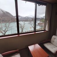 部屋からのレイクビューの様子。