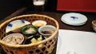 京都駅近くで手ごろに京料理が味わえる。