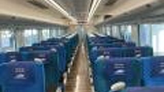 おおむね2両編成での運転です