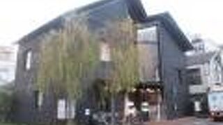 駐車場が離れています。