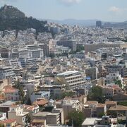 アテネ市街地で最も標高が高い丘